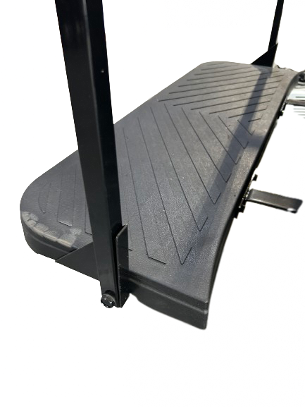 Rear seat step, model CC PRECEDENT